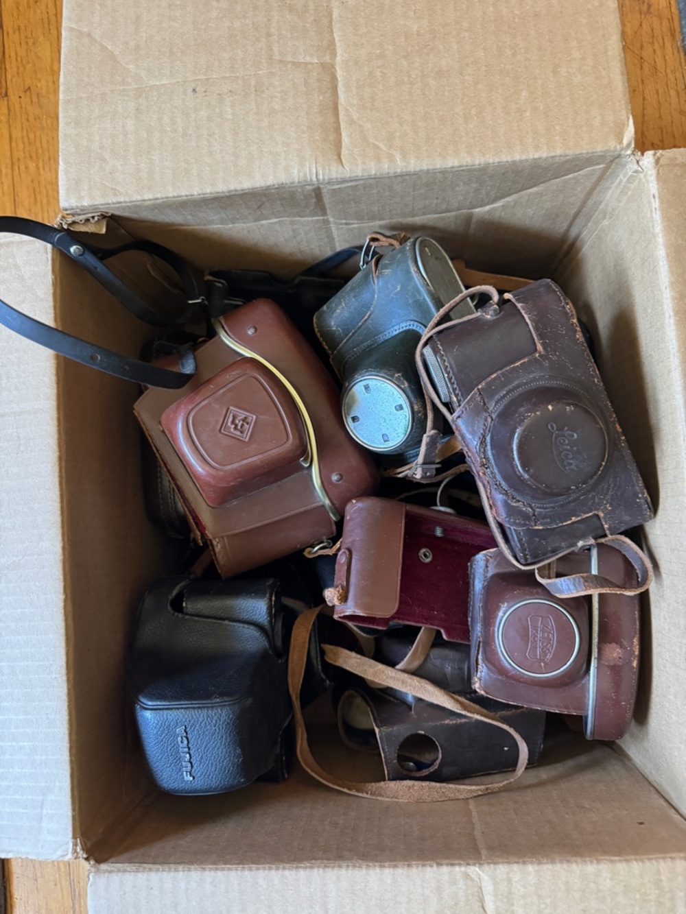 Assorted vintage camera cases- praktica, Zeiss, minolta, Leica, more
